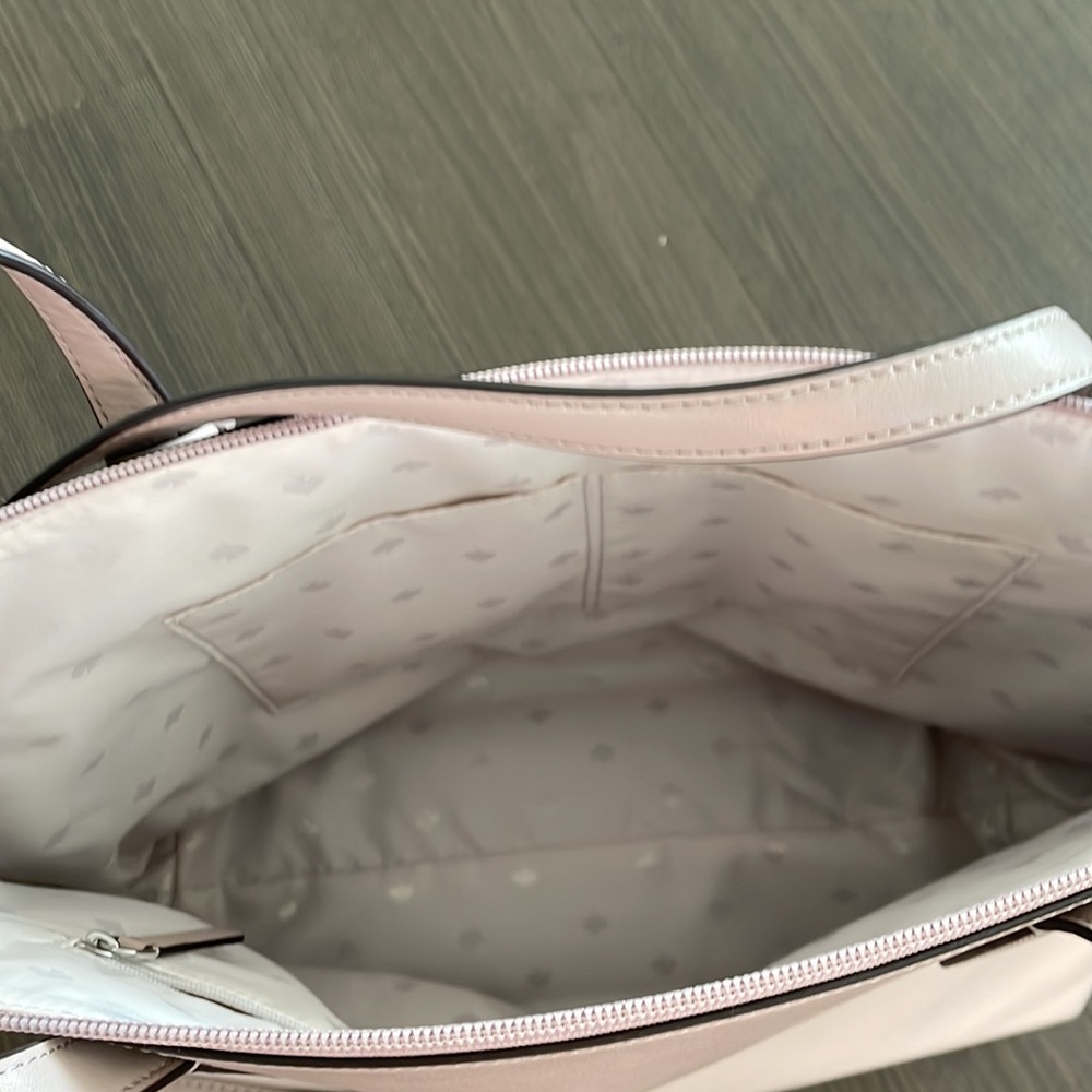Kate Spade tote - Picture 7 of 9
